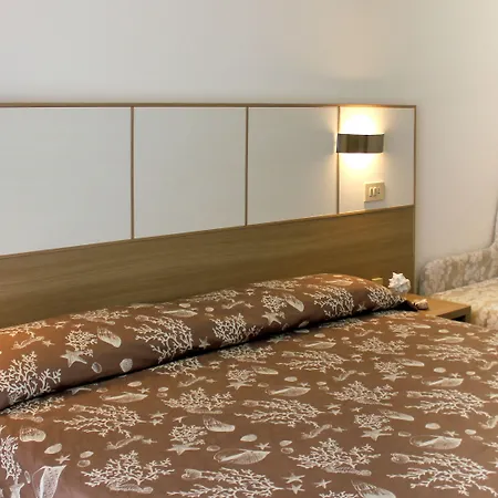 Otel Columbia & Ninfea Lido di Jesolo