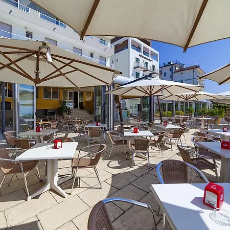 Columbia & Ninfea 3* Lido di Jesolo