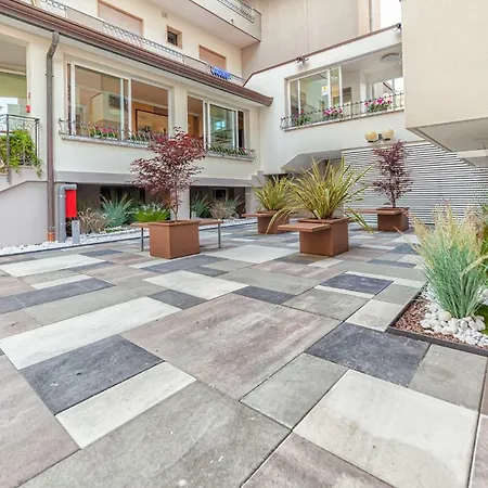 Columbia & Ninfea מלון 3*