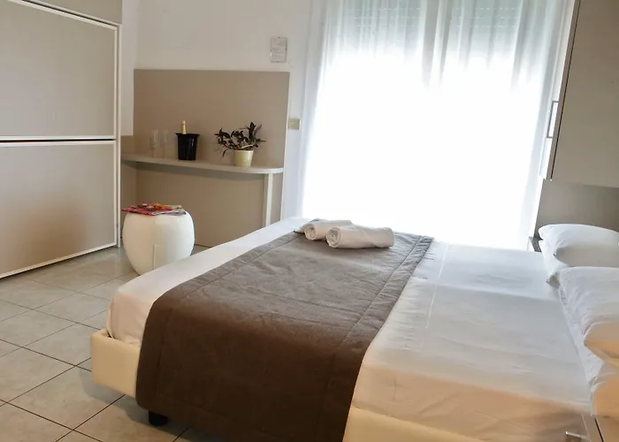 Columbia & Ninfea Hotel 3*