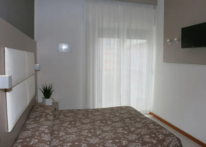 Columbia & Ninfea Hotel 3*