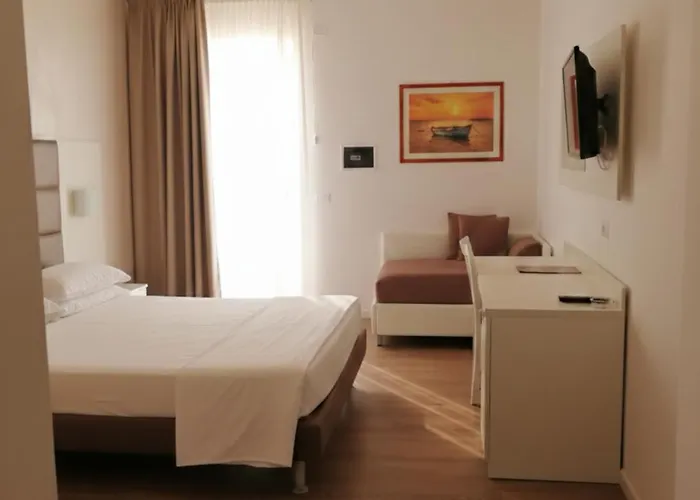 Columbia & Ninfea Hotel 3*