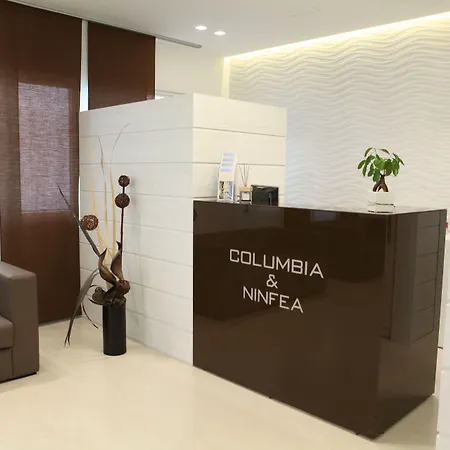 Columbia & Ninfea 3*