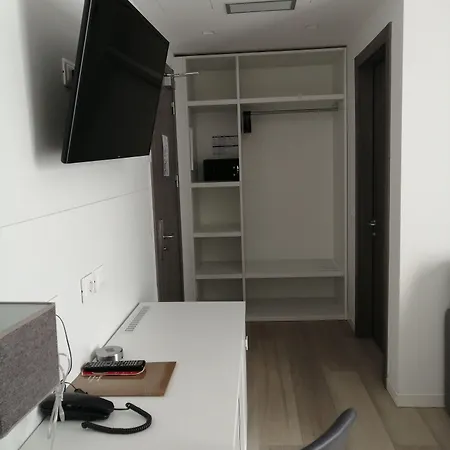 Columbia & Ninfea Отель Лидо-ди-Езоло