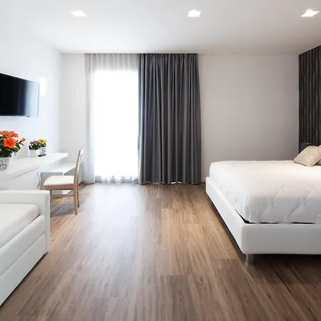 Columbia & Ninfea 3* Lido di Jesolo