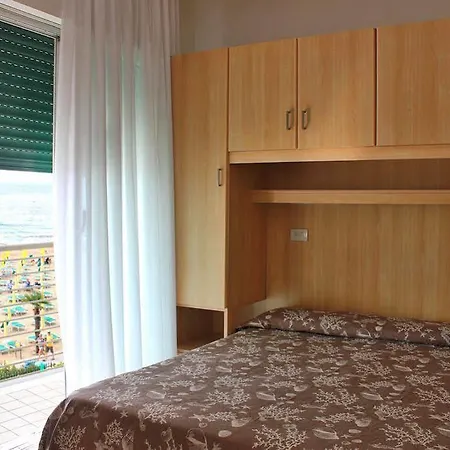 Columbia & Ninfea Szálloda 3*