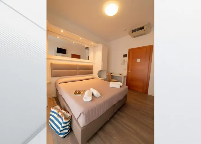 Columbia & Ninfea 3* Lido di Jesolo