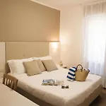 Hotel Columbia & Ninfea