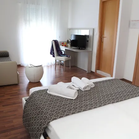 Columbia & Ninfea リド・ディ・イエゾロ