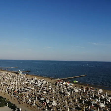 Columbia & Ninfea 3*