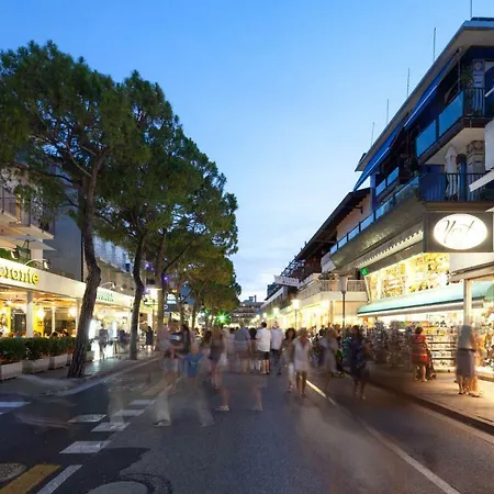 ホテル Columbia & Ninfea 3*