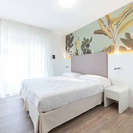 Columbia & Ninfea 3*