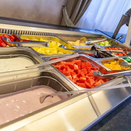 Columbia & Ninfea ホテル リド・ディ・イエゾロ