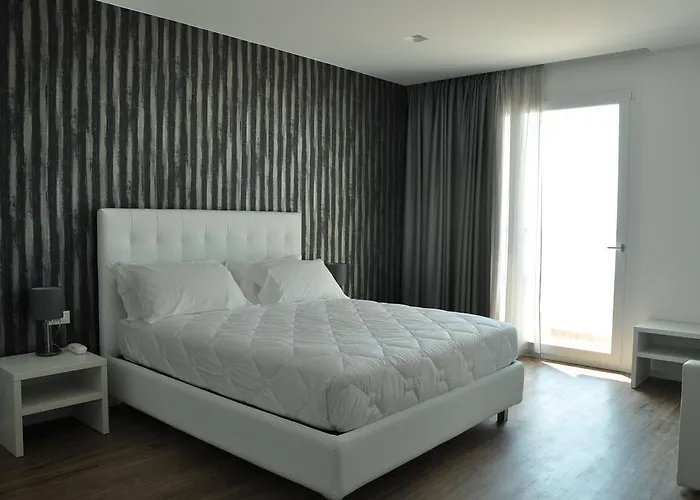 Hotell Columbia & Ninfea